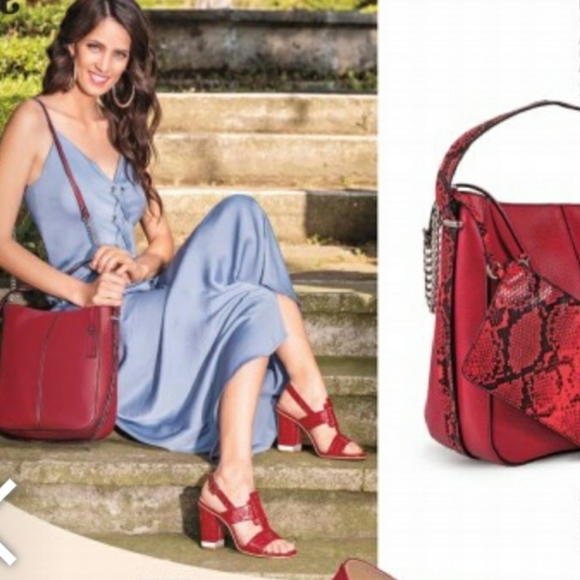 SOLD! Andrea Red Handbag New - Picture 6 of 6